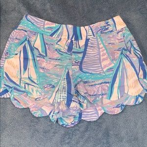 Lilly Pulitzer Shorts Size Medium